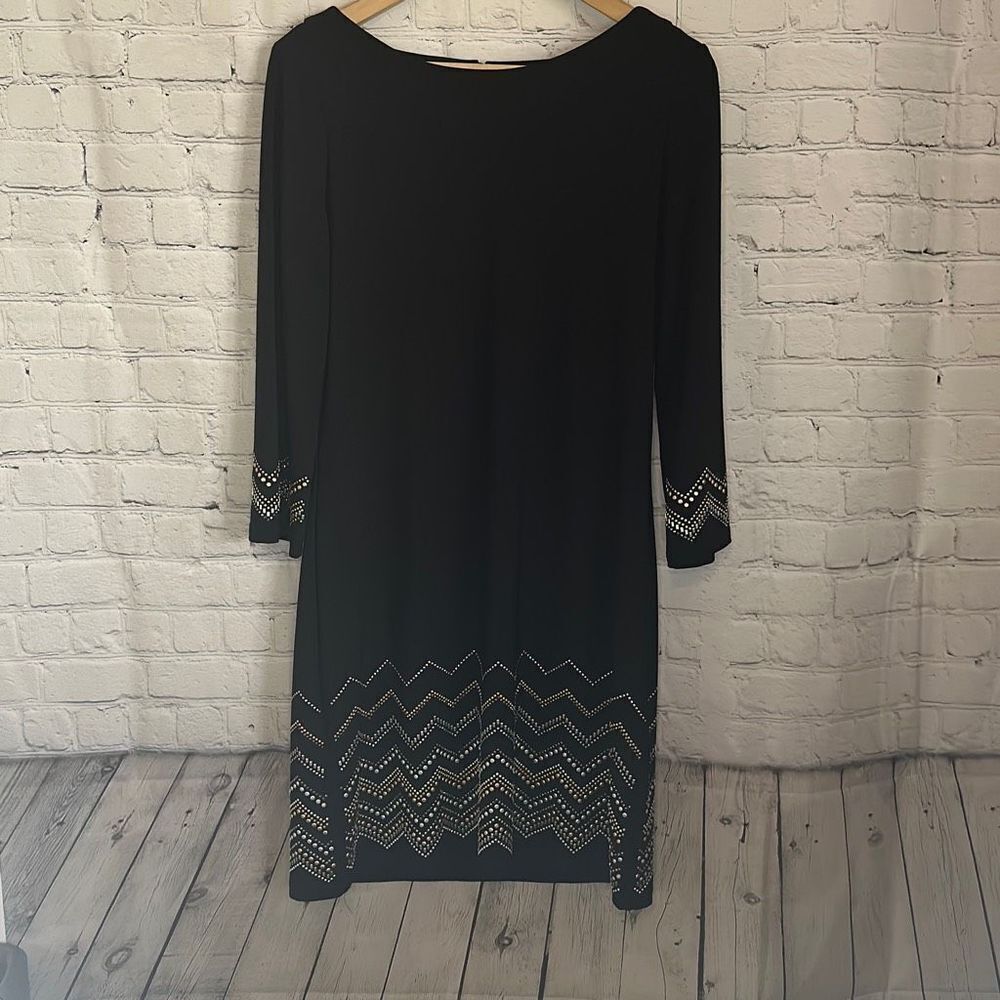 White House Black Market‎ Black 3/4 Length sleeve dress size Medium